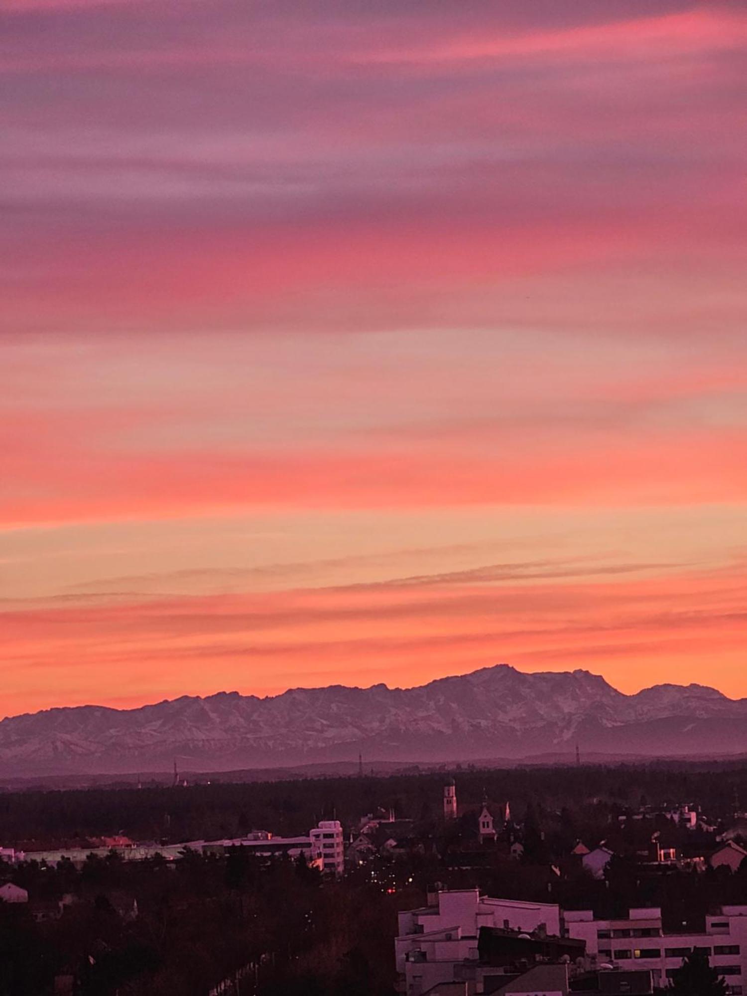 Stylische Sunset-Wohnung Augsburg Luaran gambar